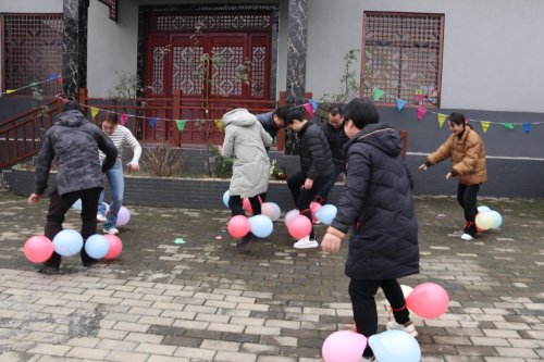 为“活力”充电，为“凝聚”加分